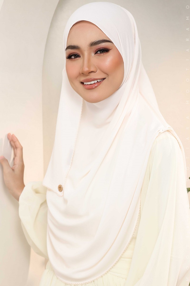LADY WARDA CROCHET Instant LC13 (Vanilla White)